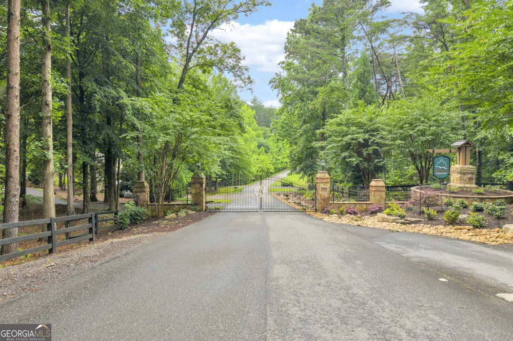 98 Sharp Mountain PKWY Jasper, GA 30143