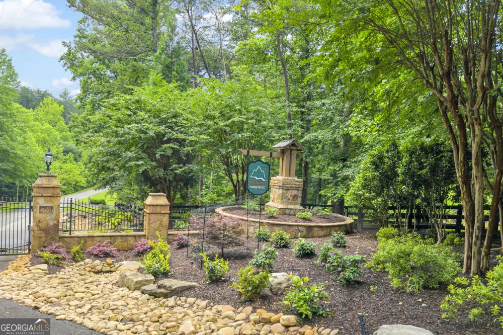 98 Sharp Mountain PKWY Jasper, GA 30143