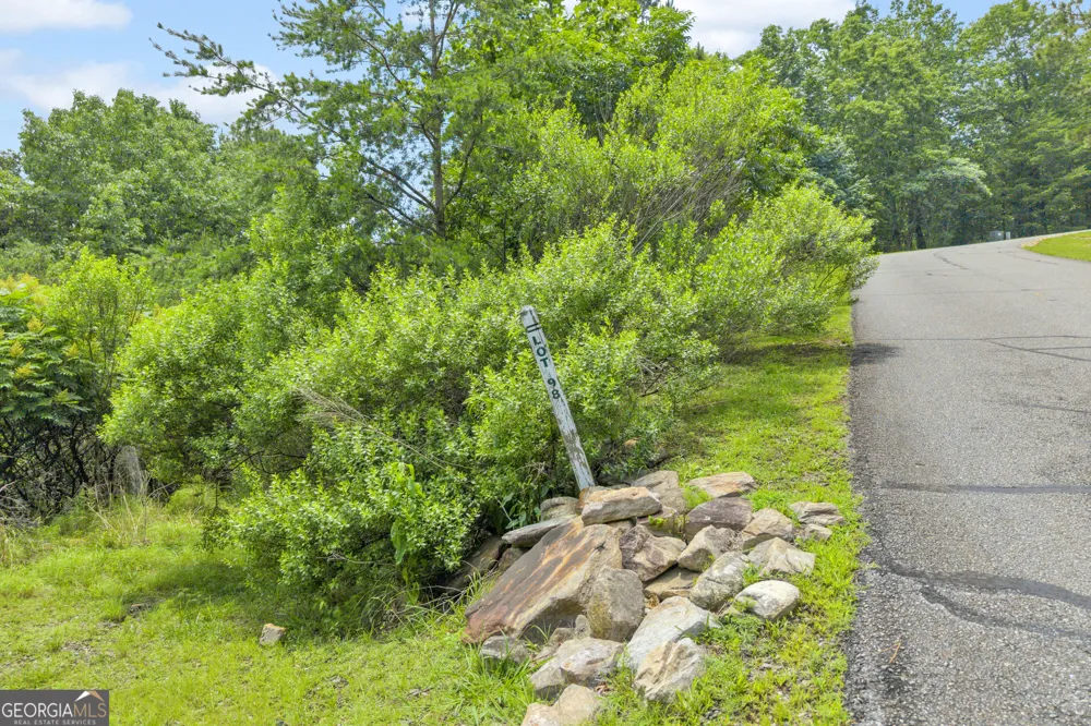 98 Sharp Mountain PKWY Jasper, GA 30143
