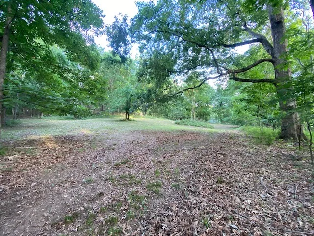 250 Hurt Rd Hendersonville, TN 37075
