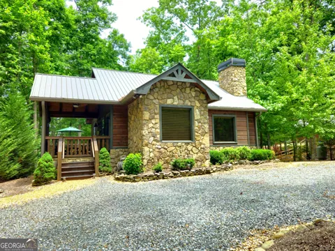 211 Winding Brook TRL