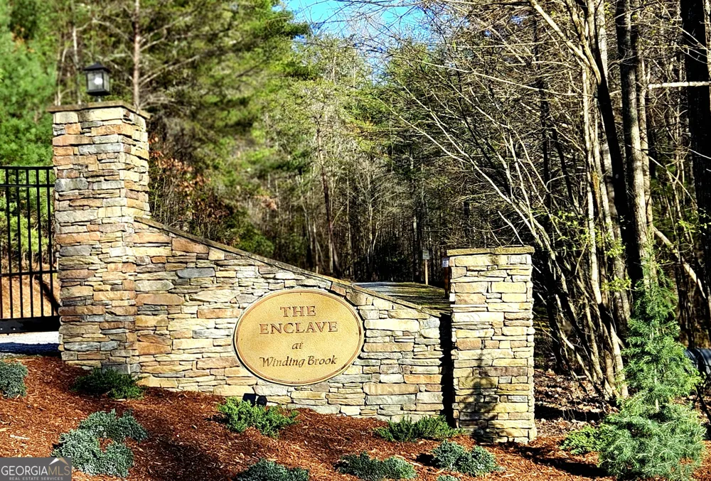 211 Winding Brook TRL Morganton, GA 30560