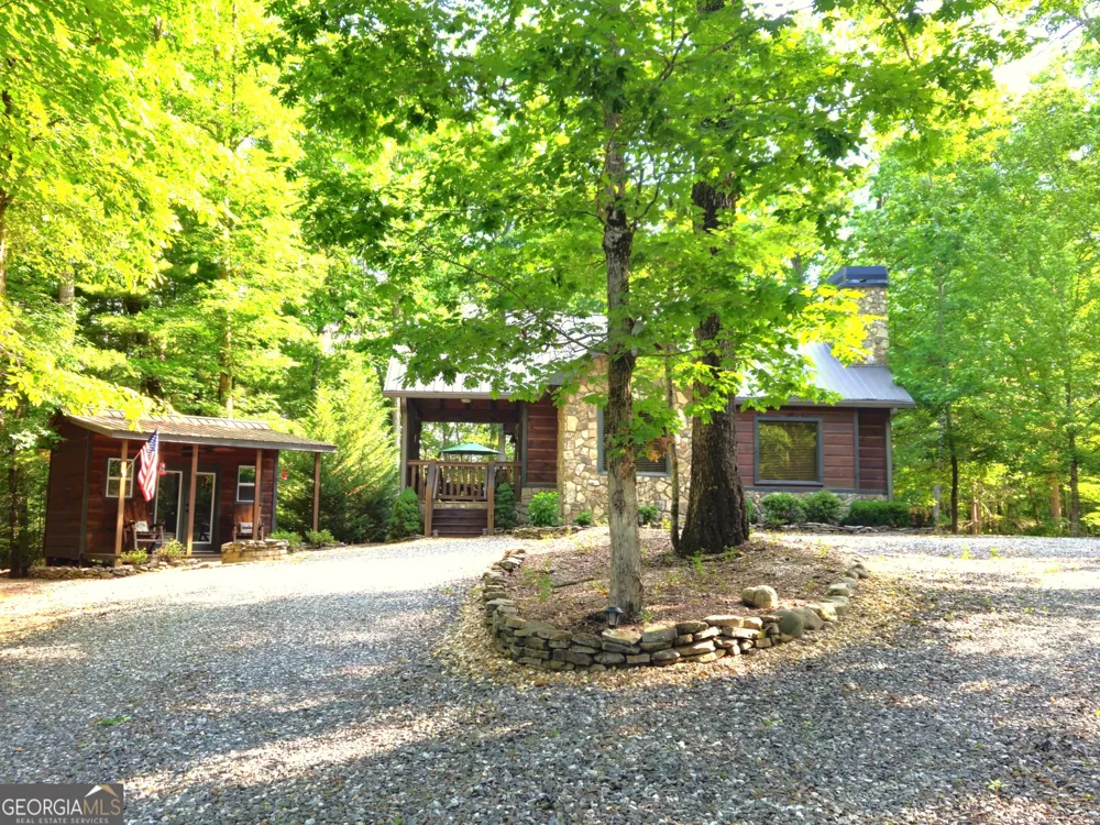 211 Winding Brook TRL Morganton, GA 30560