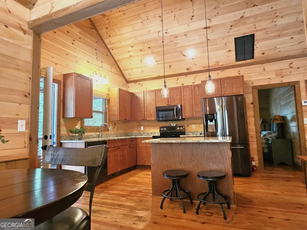 211 Winding Brook TRL Morganton, GA 30560