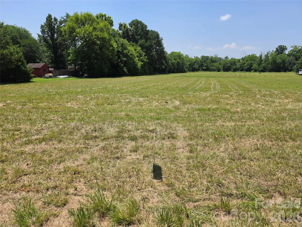 8305 Rocky River Road Harrisburg, NC 28075