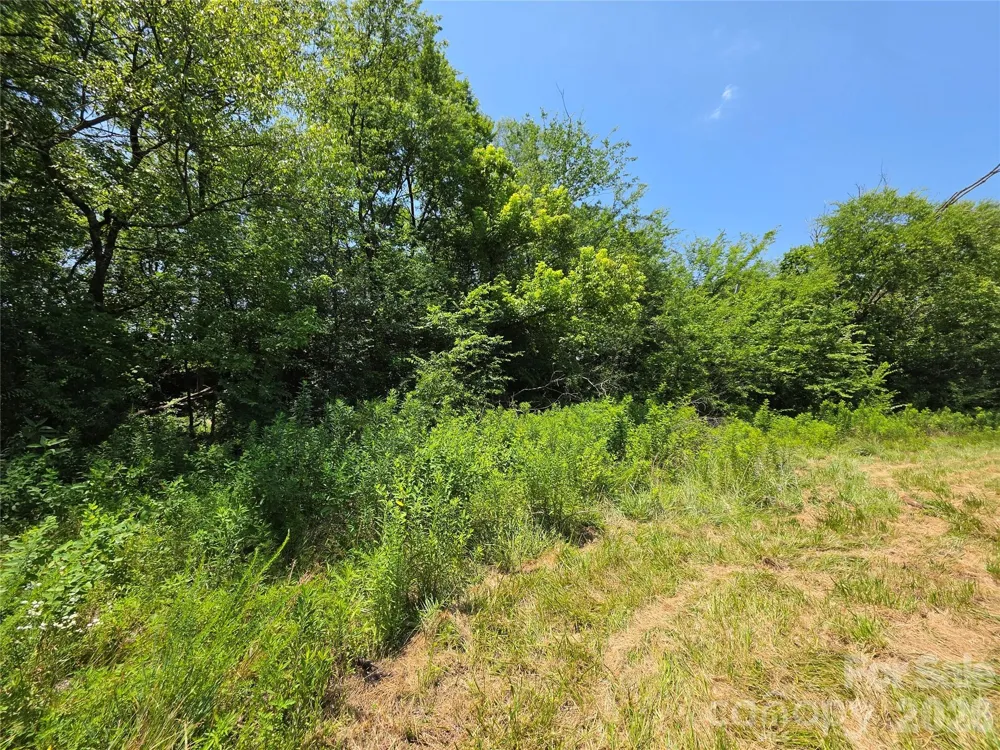8305 Rocky River Road Harrisburg, NC 28075