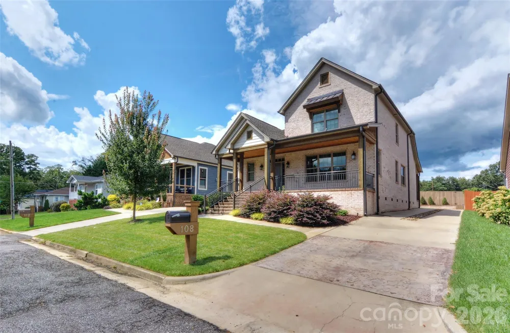108 Bryant Street Belmont, NC 28012
