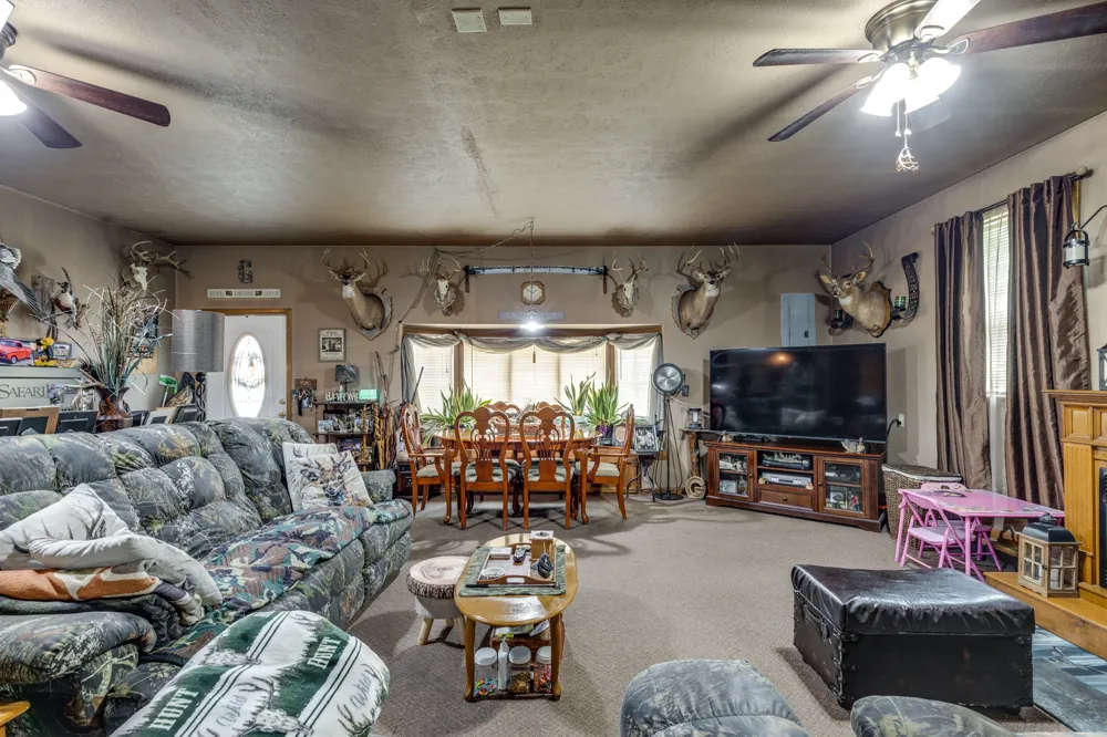 111 Cascade Spring Rd Hohenwald, TN 38462