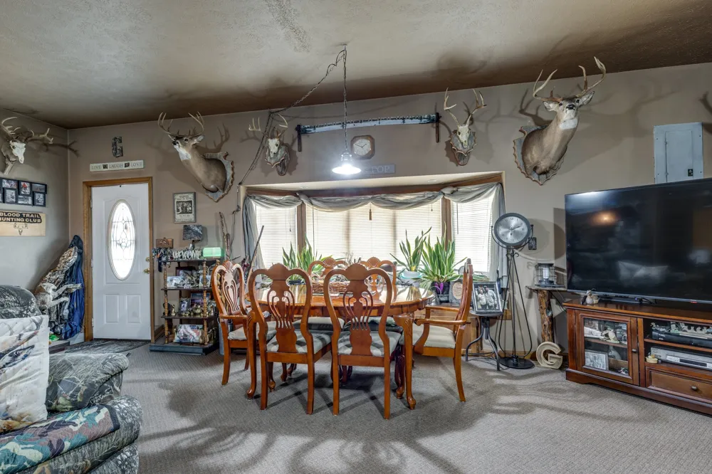 111 Cascade Spring Rd Hohenwald, TN 38462