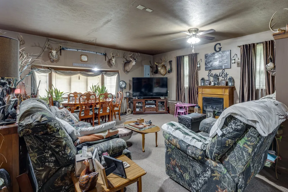 111 Cascade Spring Rd Hohenwald, TN 38462