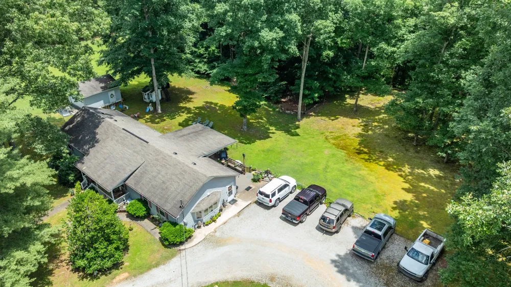 111 Cascade Spring Rd Hohenwald, TN 38462