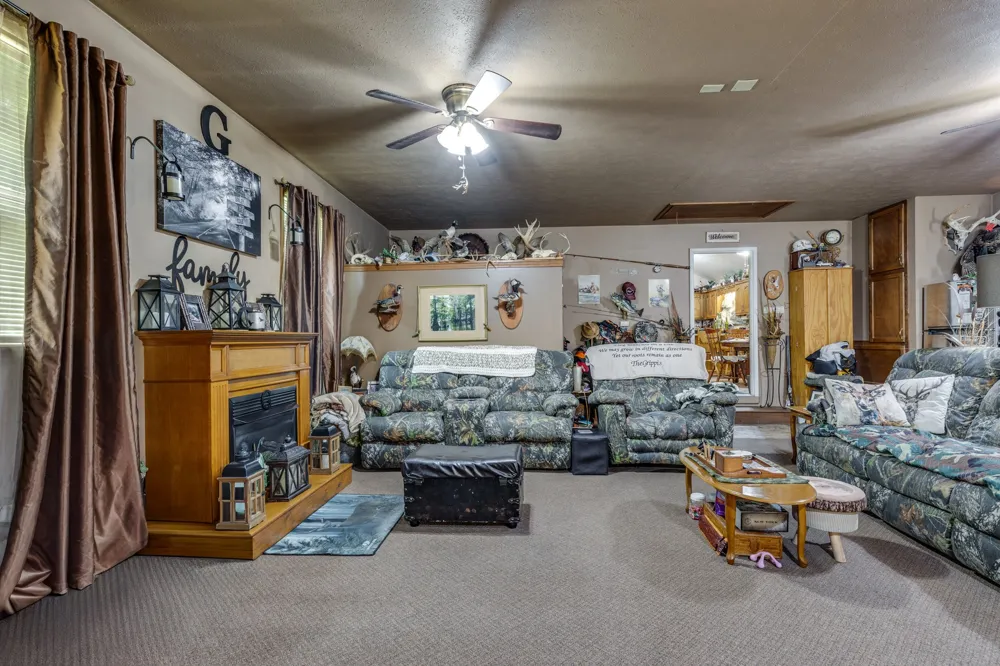 111 Cascade Spring Rd Hohenwald, TN 38462