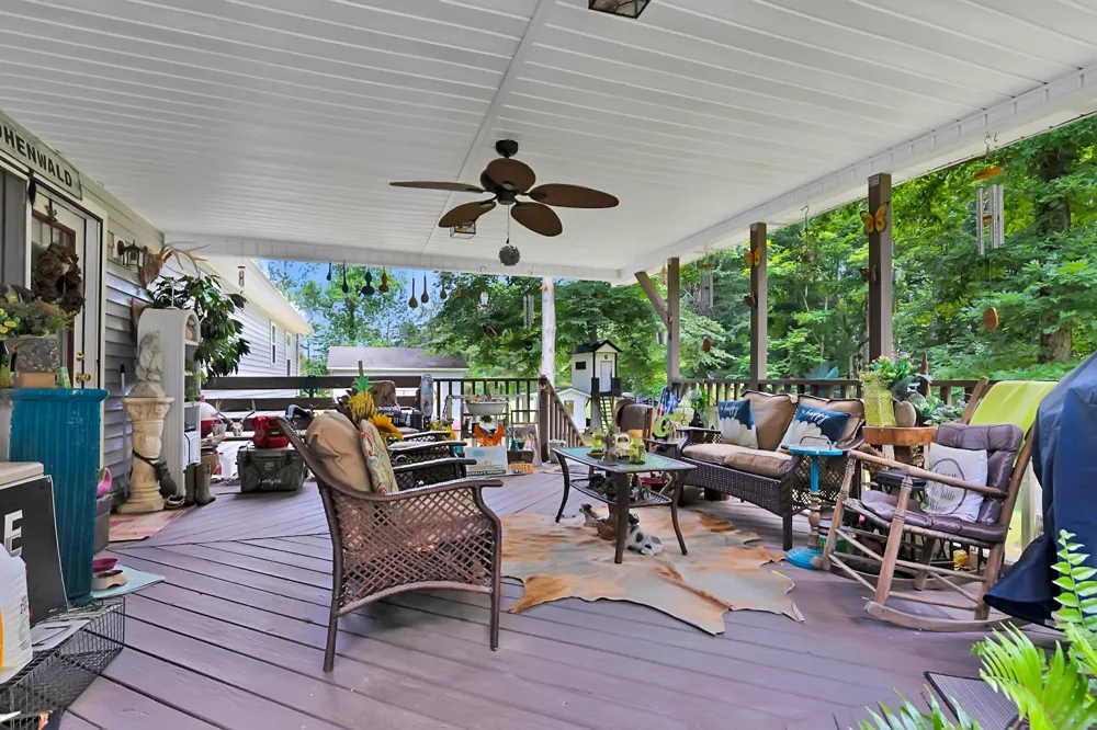 111 Cascade Spring Rd Hohenwald, TN 38462