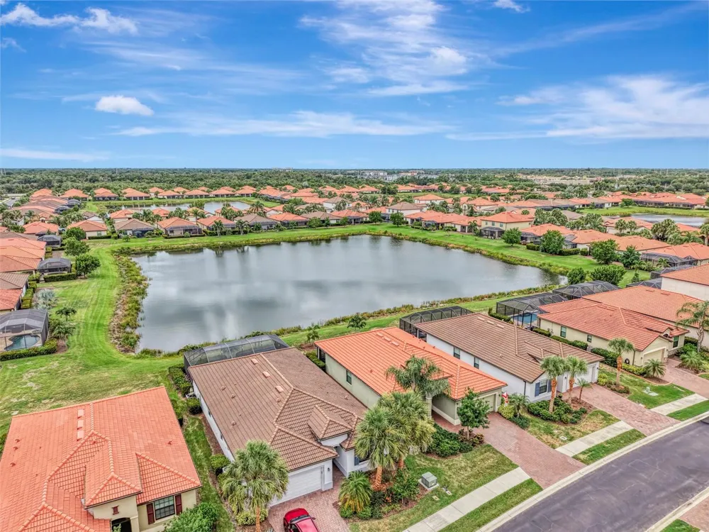 9903 WINGOOD DRIVE Venice, FL 34292