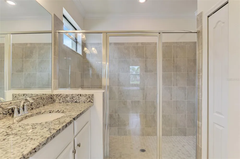 9903 WINGOOD DRIVE Venice, FL 34292