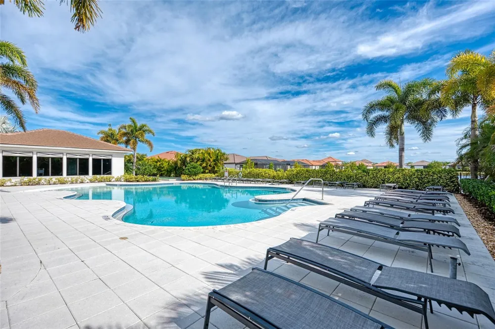 9903 WINGOOD DRIVE Venice, FL 34292