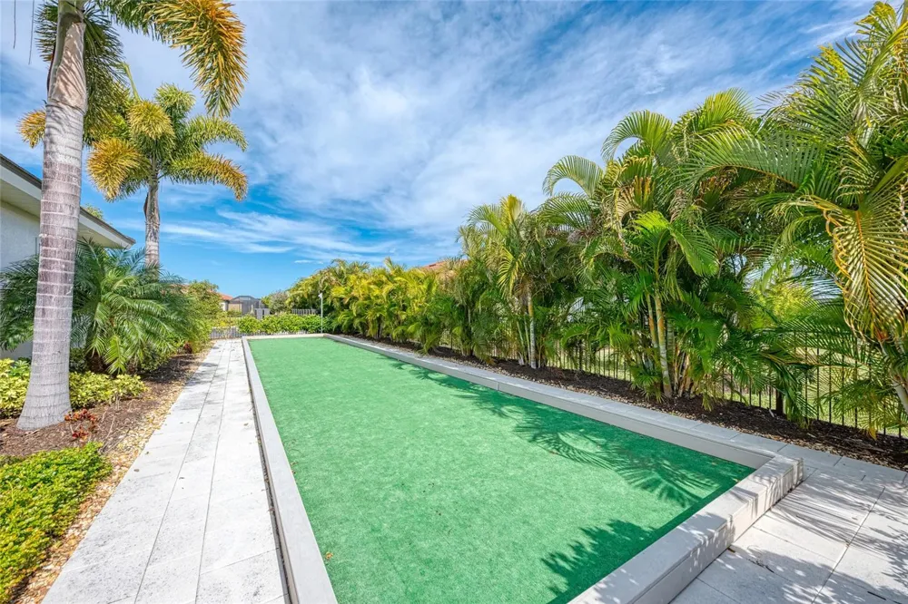 9903 WINGOOD DRIVE Venice, FL 34292