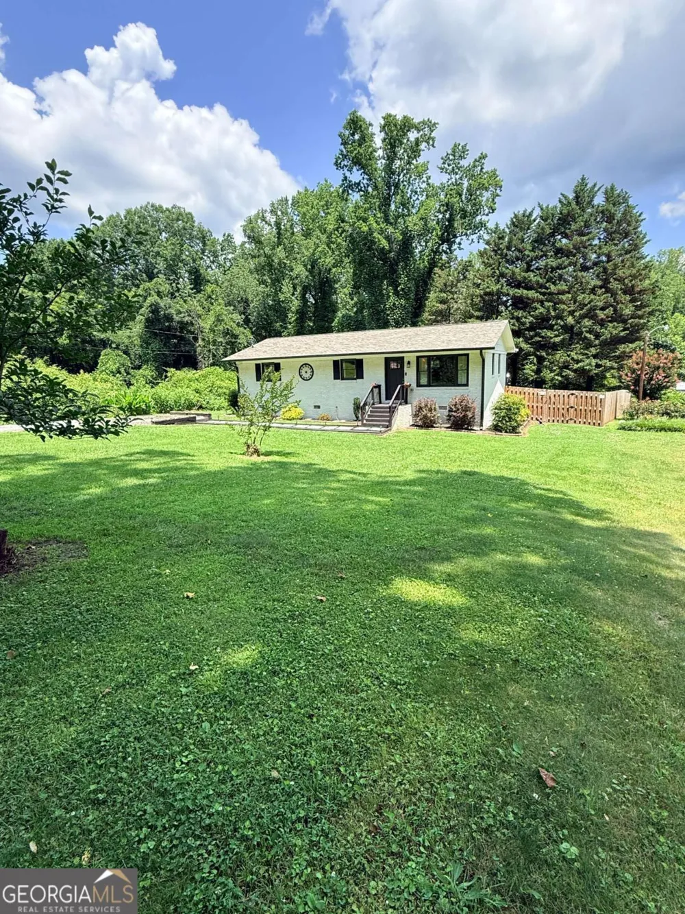 314 Spring ST Toccoa, GA 30577