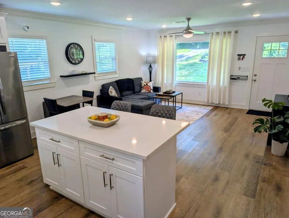 314 Spring ST Toccoa, GA 30577