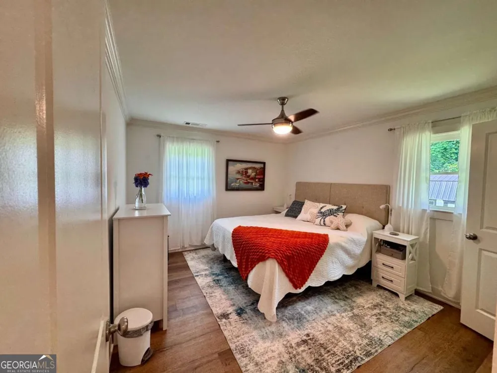 314 Spring ST Toccoa, GA 30577