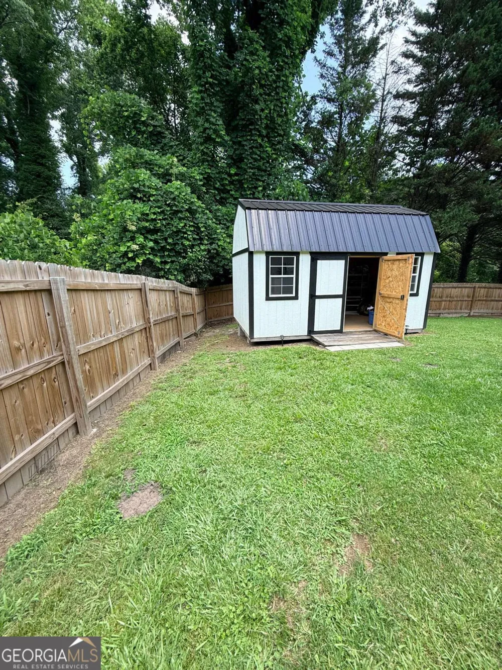 314 Spring ST Toccoa, GA 30577