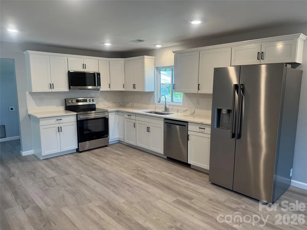 3812 Cliffside Road Mooresboro, NC 28114