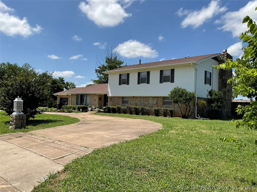 1201 E 4th Street Okmulgee, OK 74447
