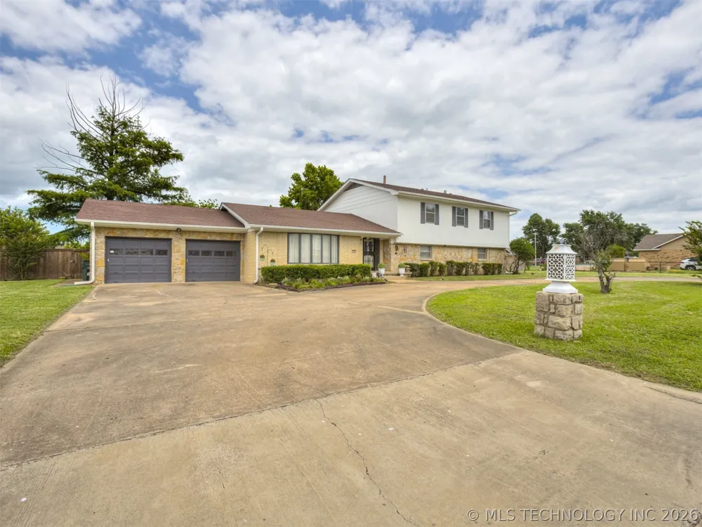 1201 E 4th Street Okmulgee, OK 74447