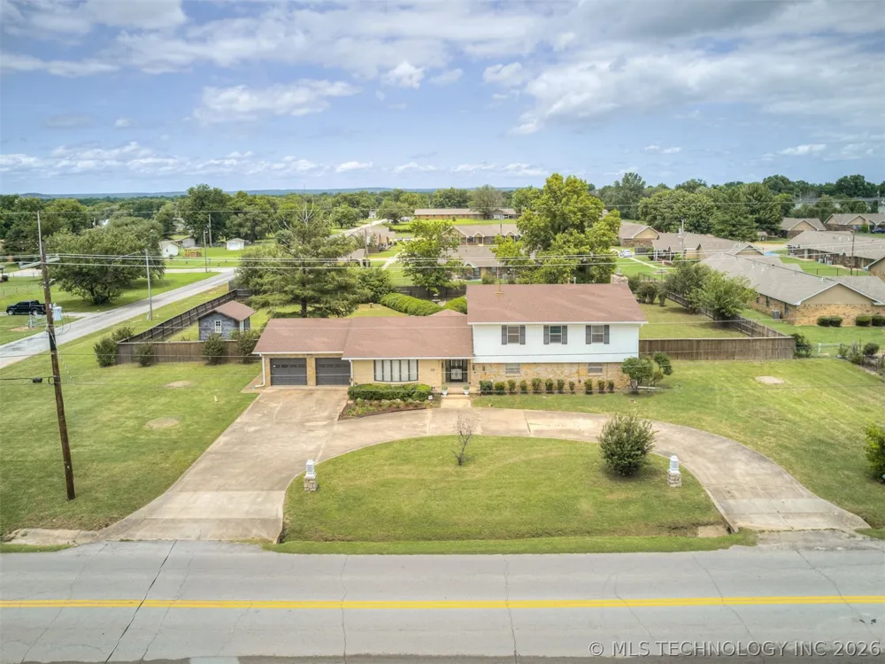 1201 E 4th Street Okmulgee, OK 74447