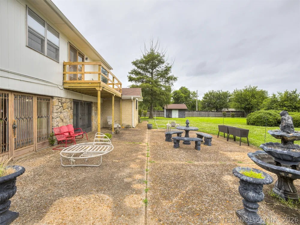 1201 E 4th Street Okmulgee, OK 74447