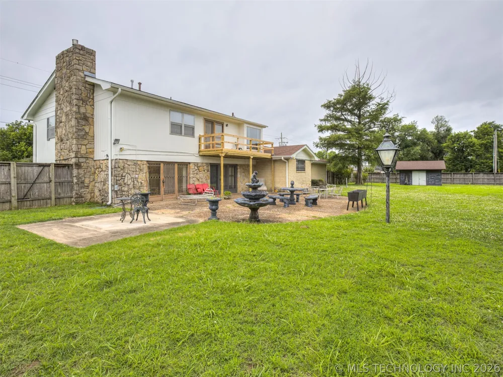 1201 E 4th Street Okmulgee, OK 74447