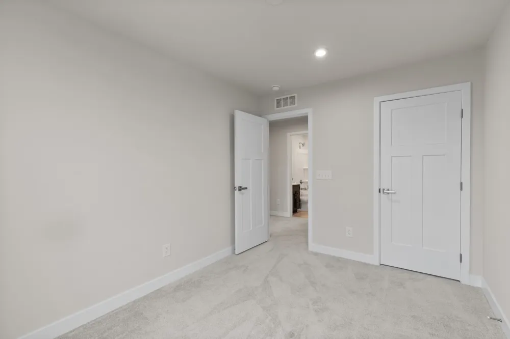 1177 Riverbrook Dr Gallatin, TN 37066