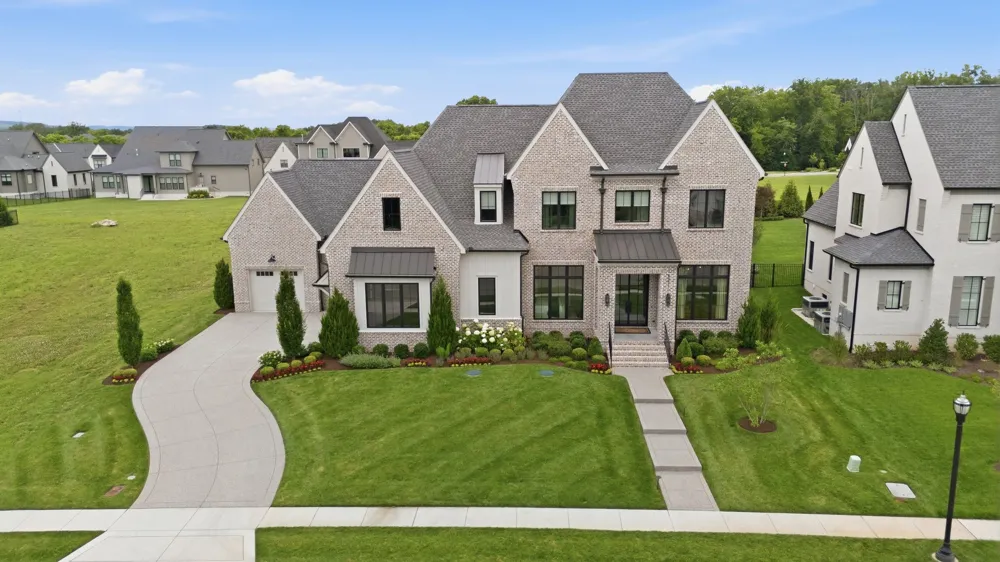 6071 Porters Union Way Arrington, TN 37014