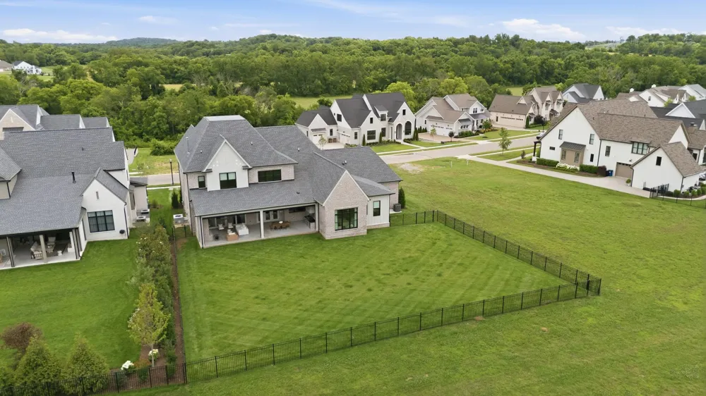 6071 Porters Union Way Arrington, TN 37014