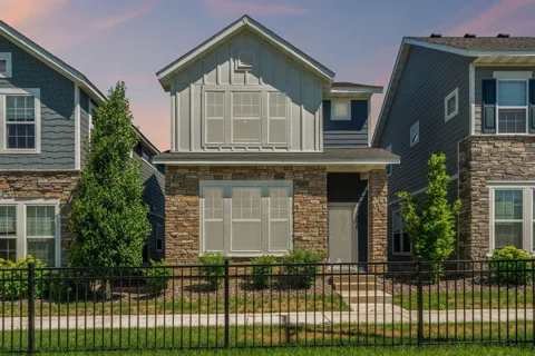 396 Rum River Way