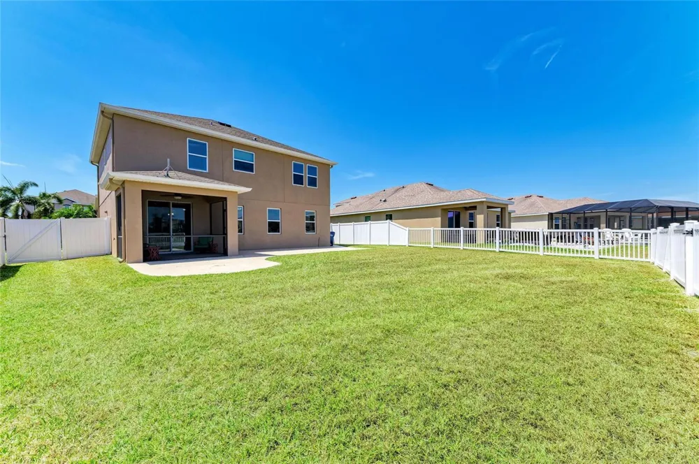 7822 110TH AVENUE E Parrish, FL 34219