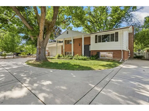 703 W 29th Street