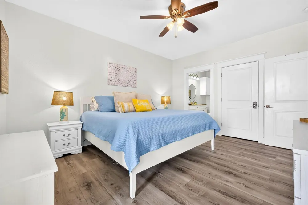 26570 Bay Water Drive #302 Galveston, TX 77554