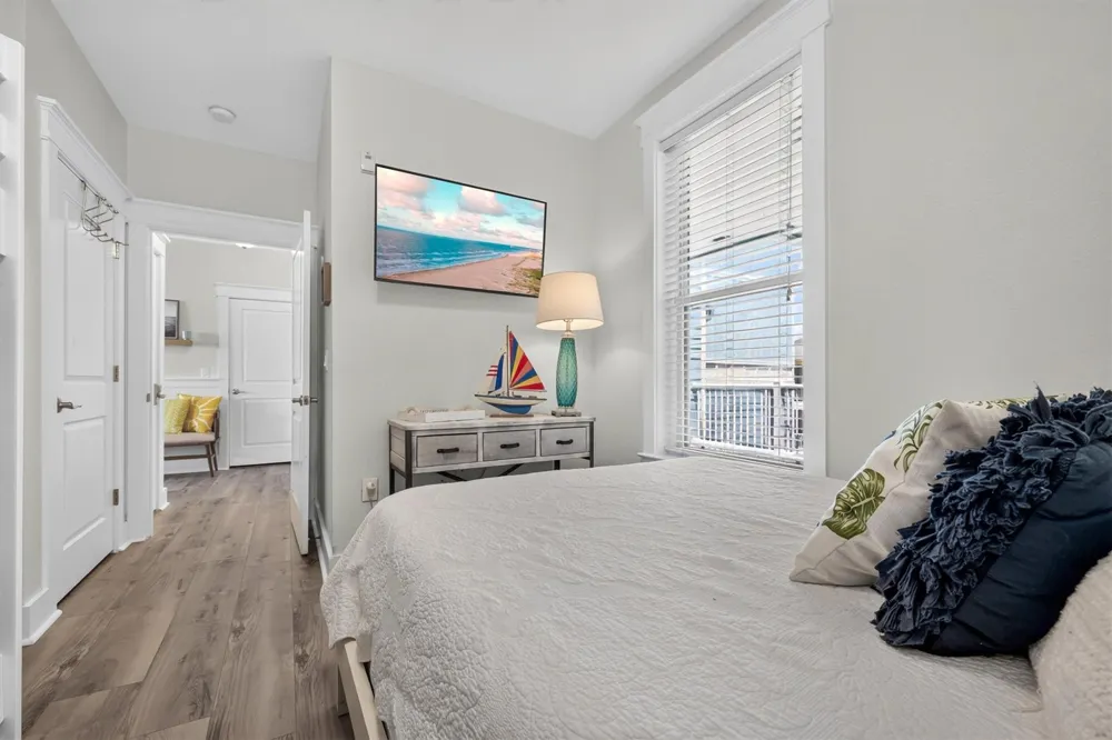 26570 Bay Water Drive #302 Galveston, TX 77554