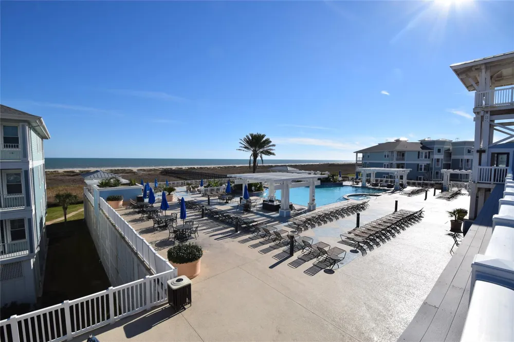26570 Bay Water Drive #302 Galveston, TX 77554