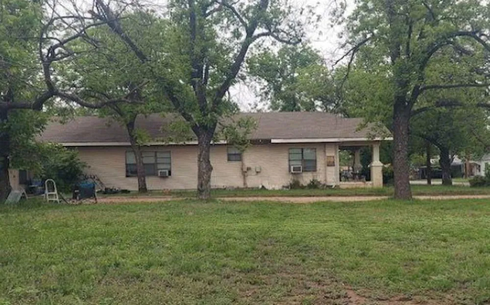 1600 S Wall Street Brady, TX 76825