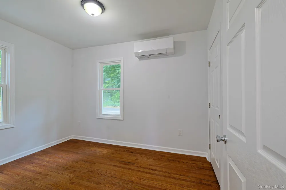20 Nevins Street Ellenville, NY 12428