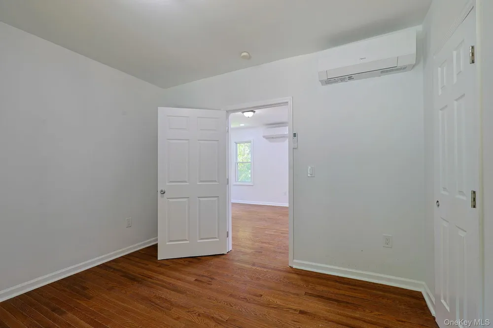 20 Nevins Street Ellenville, NY 12428