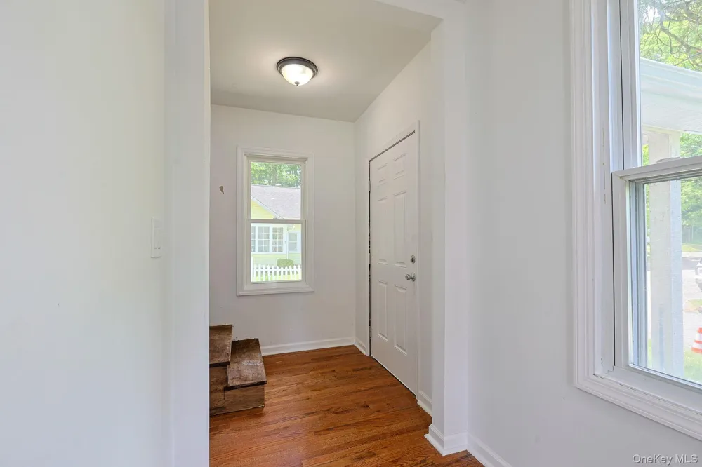 20 Nevins Street Ellenville, NY 12428