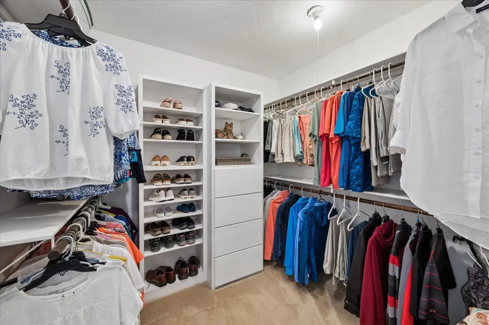 126 Dolphin Galveston, TX 77550