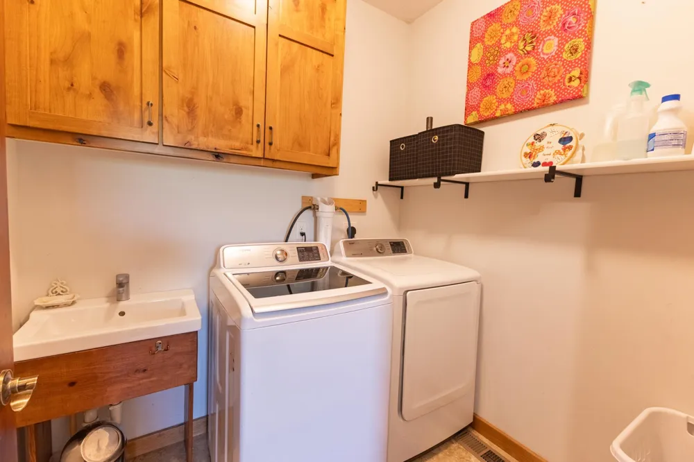 15169 Cranberry Drive Park Rapids, MN 56470