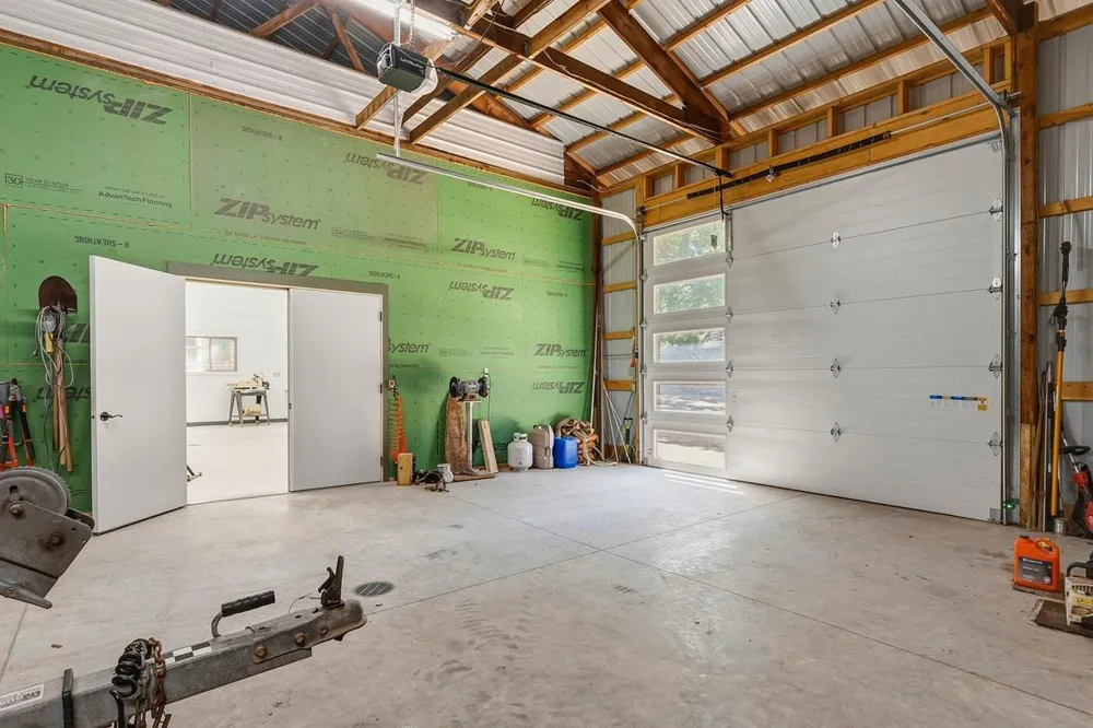1121 E Laneville Avenue Durand, WI 54736