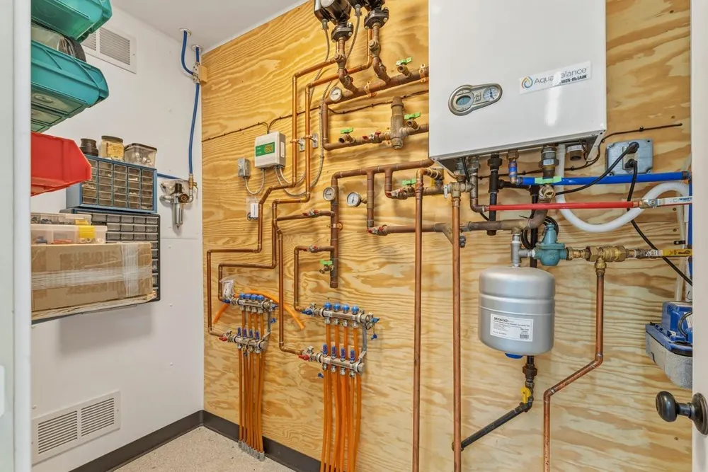 1121 E Laneville Avenue Durand, WI 54736