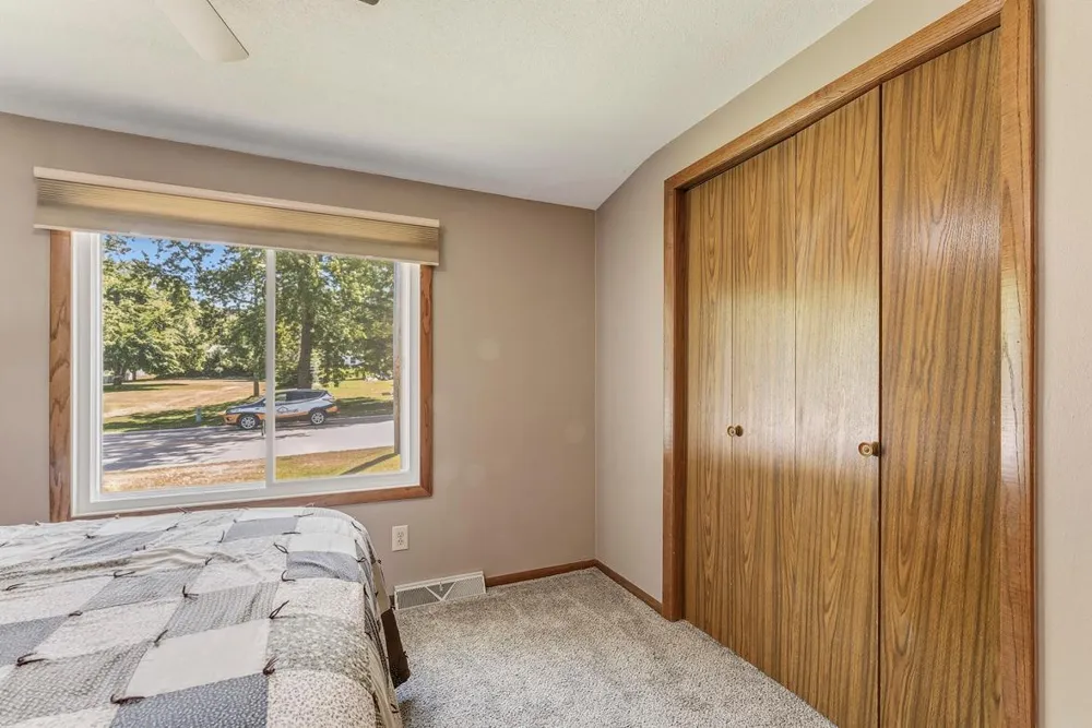 1121 E Laneville Avenue Durand, WI 54736
