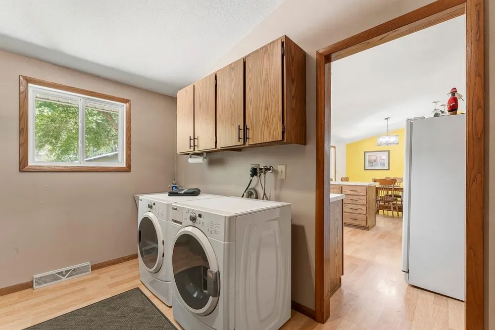1121 E Laneville Avenue Durand, WI 54736